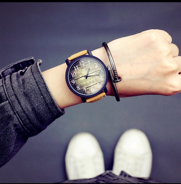 Cool Universe Couple Quartz Watch – Minimalist Starry Dial for Men & Women ((1style))