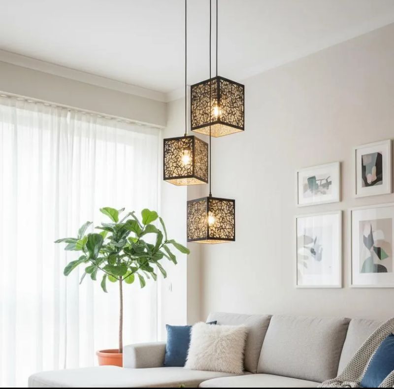Modern Floral Ceiling Lamp – Black Wooden Pendant Light Golden Glow
